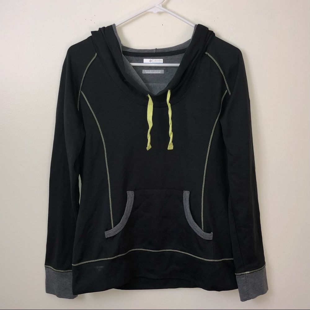 Columbia Sportswear Company Sweatshirt